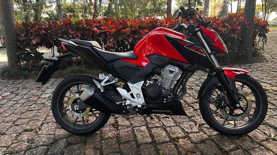 HONDA CB 300F TWISTER CBS 